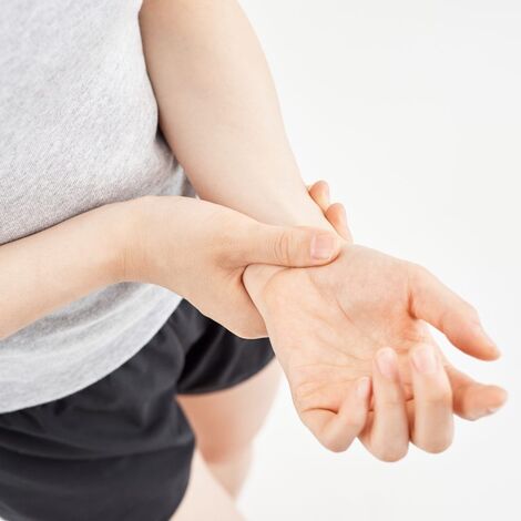 手首の痛み